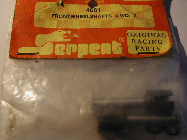 Serpent 4661 Front Wheel Shafts 4-WD, 2